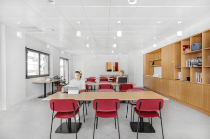 Image 4 of Regus - Plaza de Villasis 2, 41003 - Spain