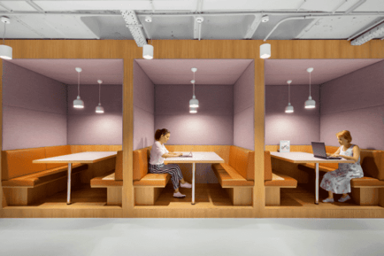 Image 6 of Regus - Plaza de Villasis 2, 41003 - Spain