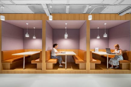 Image 7 of Regus - Plaza de Villasis 2, 41003 - Spain