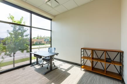 Image 3 of Common Desks - McKinney Square, 300 E. Davis Street, 75069 - Texas