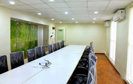 Image 2 of Golden Square Business Centre - 24th Main Road, J P Nagar 1st Phase, Bengaluru, karnata 560078 - India
