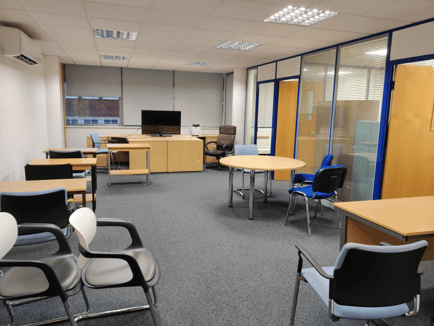 Image 4 of Fennels Bay Services LTD - Ashley House Business centre - 235-239 High Road, N22 - Wood Green