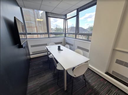 Image 4 of Make It London - 15 Linton Road, IG11 - Barking