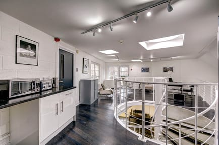 Image 3 of F W Gapp (4000sqft - RENT WHOLE BUILDING AVAIL)- Caxton Gate - 32 Caxton Road, W12 - Shepherds Bush