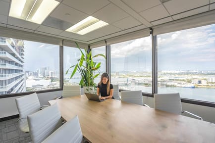 Image 3 of Quest Workspaces - 2 S Biscayne Blvd, Miami