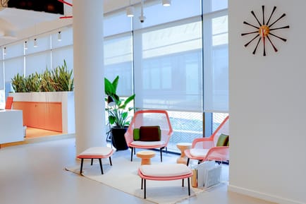 Image 1 of Regus - Fazarri Square, Diplomatic Quarter, Northern Gate, Circle 10 - Riyadh