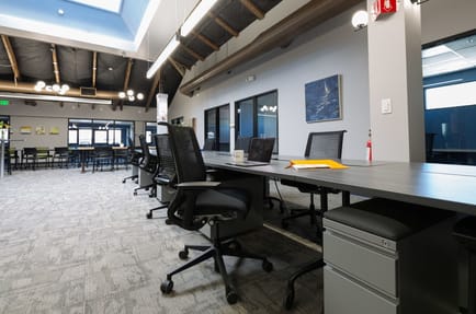 Image 3 of Satellite Workplaces - 1875 S Bascom Ave, Campbell