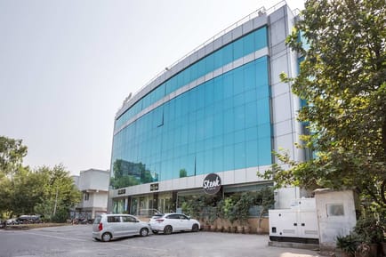 Image 1 of Regus - Emirates Tower, M-13, F-7, Markaz, 44210 - Islamabad