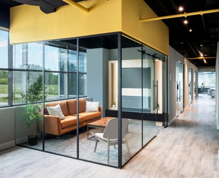 Image 14 of Venture X - 120 East Beaver Creek Rd, Richmond Hill - Ontario