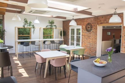 Image 7 of Chadwick Business Centres Limited - Cheyenne House - West Street, GU9 7EQ - Farnham