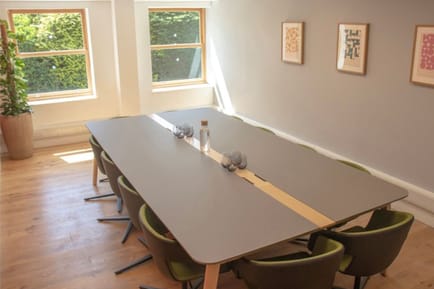 Image 4 of Chadwick Business Centres Limited - Cheyenne House - West Street, GU9 7EQ - Farnham