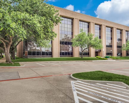 Image 1 of Boxer - 4001 McEwen, TX 75244 - Dallas