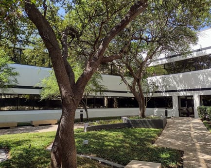 Image 2 of Boxer Workstyle - 5005 Royal Lane, 75063 - Irving, TX