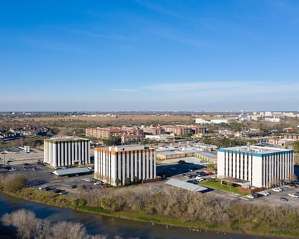 Image 1 of Boxer Workstyle - 1110 NASA Parkway, TX 77058 - Houston