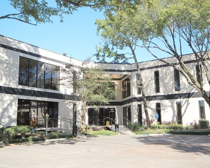 Image 3 of Boxer Workstyle - 2800 Antoine Drive, TX 77092 - Houston