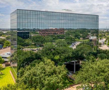 Image 3 of Boxer Workstyle - 11011 Richmond Avenue, TX 77042 - Houston