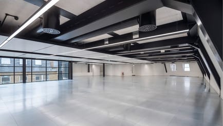 Image 3 of Riverside Capital (Managed 8,555 sqft) - Yarnwicke 119-121 Cannon Street, EC4 - Bank