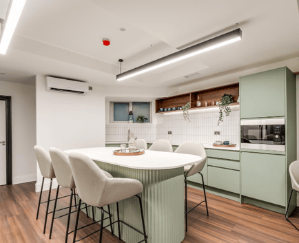 Image 2 of Kitt Offices (Managed 843 - 981 sqft) - 8 Laurence Pountney Hill, EC4R 0BE - Bank