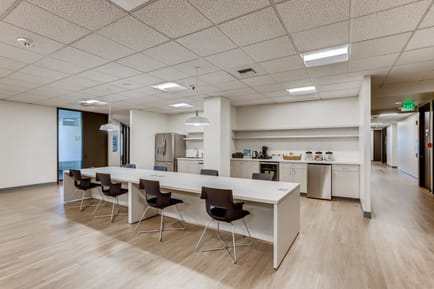 Image 3 of Office Evolution - 13555 South East 36th Street, 98006 - Bellevue, WA