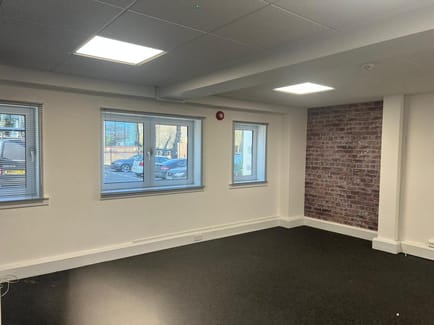Image 7 of London & Suffolk Properties Limited (Managed 300 sqft) - Captains House - Kingsbury Crescent, TW18 - Staines