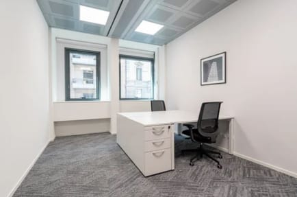 Image 6 of IWG (Regus) - 46 Via Broletto, 20121 - Milan
