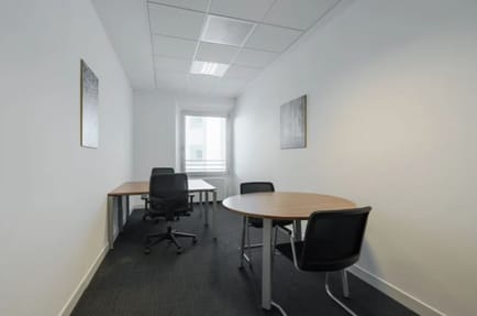 Image 6 of IWG (Regus) - 8 Via Roberto Lepetit, 20124 - Milan