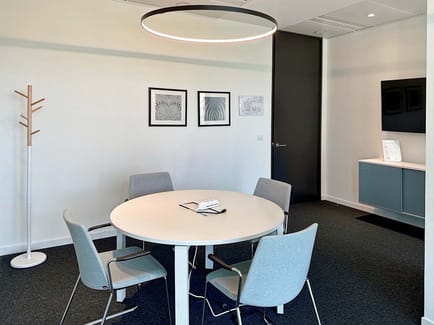 Image 8 of IWG (Regus) - 23 Via Gaetano de Castillia, 20124 - Milan Isola