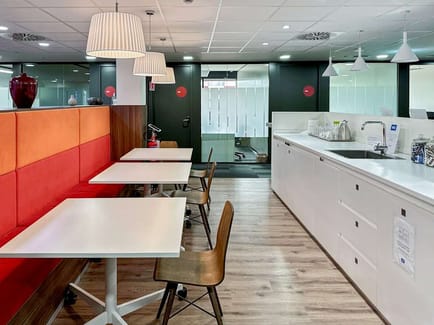 Image 6 of IWG (Regus) - 108 Via Roma, 20060 - Cassina de Pecchi
