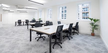 Image 2 of Rubix (Manged 66.8 - 151.5 sqft) - 6-7 Crescent, EC3 - Tower Hill