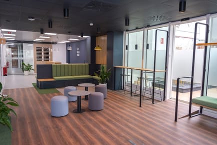 Image 5 of First Workplaces - 161 Carrer de Tarragona, 08014 - Barcelona