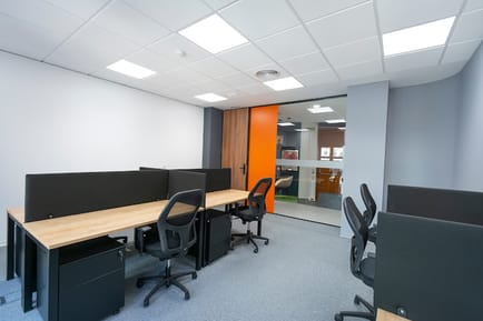 Image 3 of First Workplaces - 4 Calle Marques de Larios, 29005 - Malaga