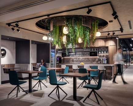 Image 2 of Scott.Weber Workspace - The Flow Building - 47 Vaclavske Namesti, Prague 1 - Prague