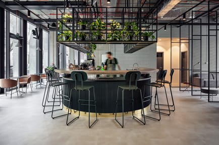 Image 5 of Scott.Weber Workspace - 39 Pernerova, Praha 8 - Prague
