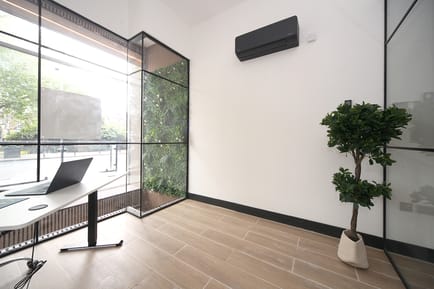 Image 9 of Varis Workspaces Ltd - 751 High Road, N12 8LD - North Finchley