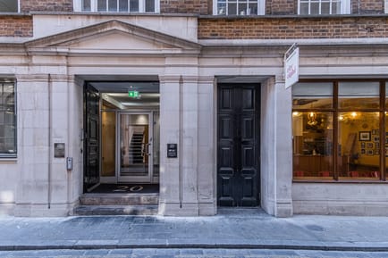 Image 1 of Workpad (Managed 1,930 sqft) - 20 Ironmonger Lane, EC2V - Bank