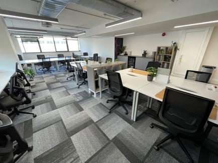 Image 2 of Desklodge - Beacon Tower - Colston street, BS1 - Bristol