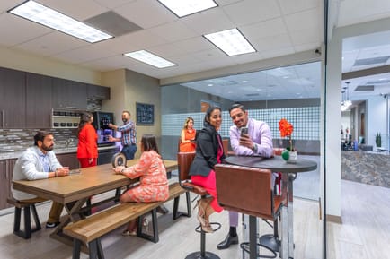 Image 6 of Quest Workspaces - 3750 NW 87th Avenue, Doral