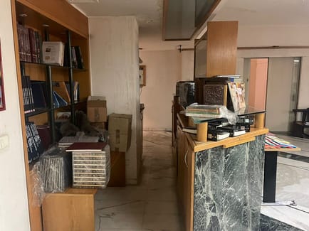 Image 15 of International Publishers - Karam Building - 22 Pasteur - Sassine Square, VGW8 - Beirut