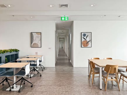 Image 11 of IWG (Regus) - WHA Tower - Moo 13, Debaratna Road, 10540 - Bangkok