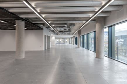 Image 2 of Stage RE (Managed 4,542 sqft) - Carriage House, 10 City Place North, N4 - Finsbury Park