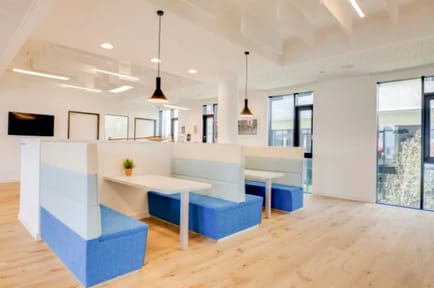 Image 4 of IWG (Regus) - 2666 2nd Ring South Road, 25022 - Jinan
