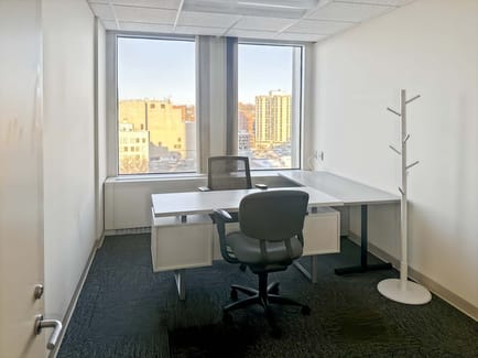 Image 4 of IWG (Regus) - 1500 Main Street, 01115 - Springfield, MA