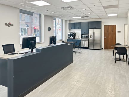 Image 10 of IWG (Regus) - Mark Twain Plaza - 101 W Vandalia Street, 62025 - Edwardsville, IL