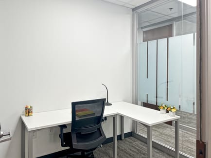 Image 7 of IWG (Regus) - Mark Twain Plaza - 101 W Vandalia Street, 62025 - Edwardsville, IL