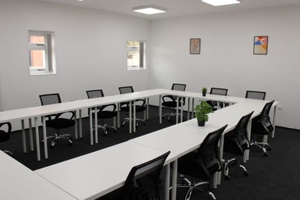 Image 3 of (Duplicate) IWG (HQ) - 225 Denby Dale Road, WF2 - Wakefield
