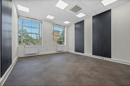 Image 2 of Simba Real Estates - Larcom House - 9 Larcom Street, SE17 1RT - Walworth