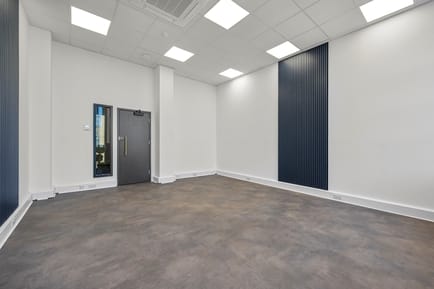 Image 3 of Simba Real Estates - Larcom House - 9 Larcom Street, SE17 1RT - Walworth