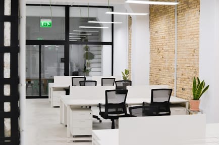 Image 1 of Coworking Botanico - 53 Calle del Turia, 46008 - Valencia