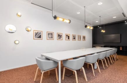 Image 3 of IWG (Regus) - 611 S Milwaukee Avenue, 60048 - Libertyville, IL