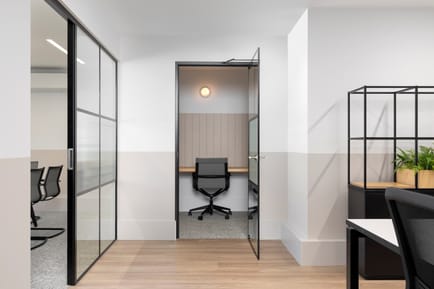 Image 5 of MetSpace (Managed 1,000 - 1,250 sqft) - Cromwell House - 14 Fulwood Place, WC1V 6HZ - Chancery Lane
